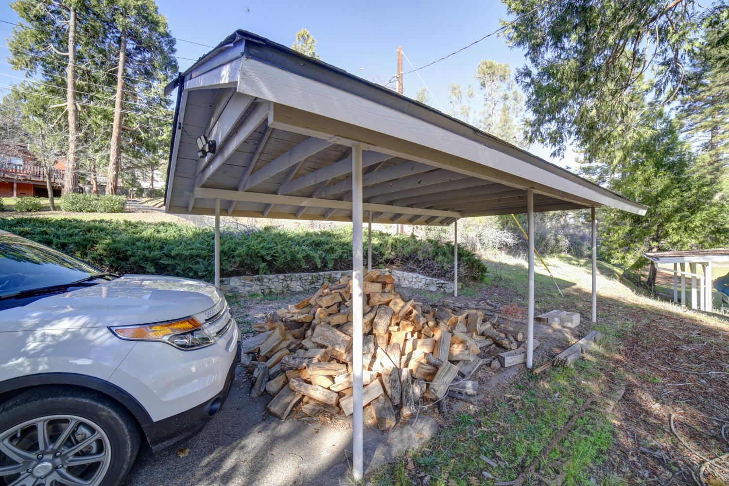 35861 Highland Dr E, Wishon, CA 93669