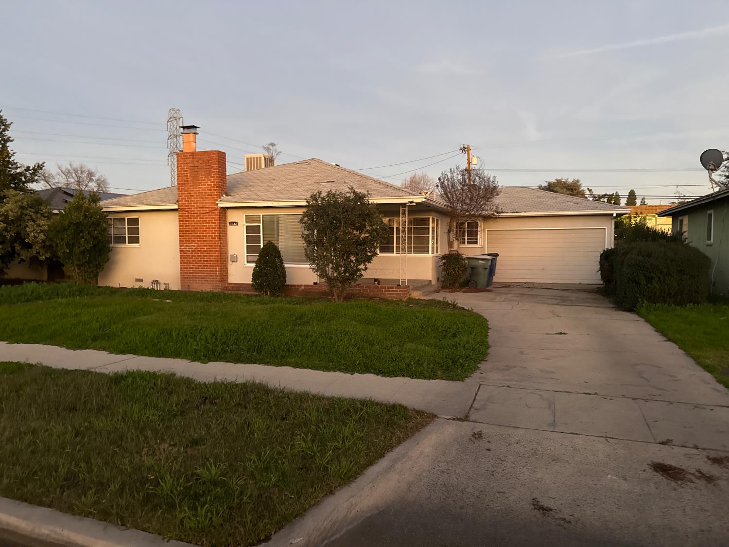3542 N Orchard St, Fresno, CA 93726