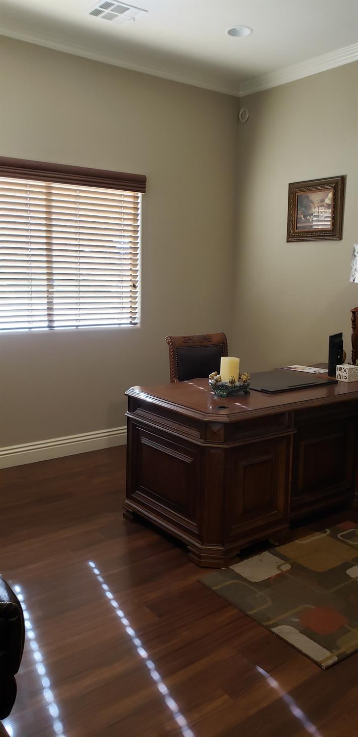 2531 Howard Rd, Madera, CA 93637