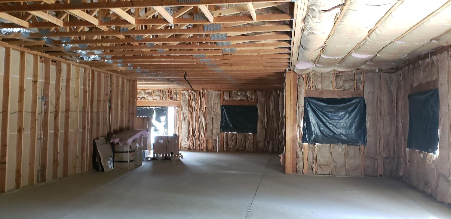 2531 Howard Rd, Madera, CA 93637