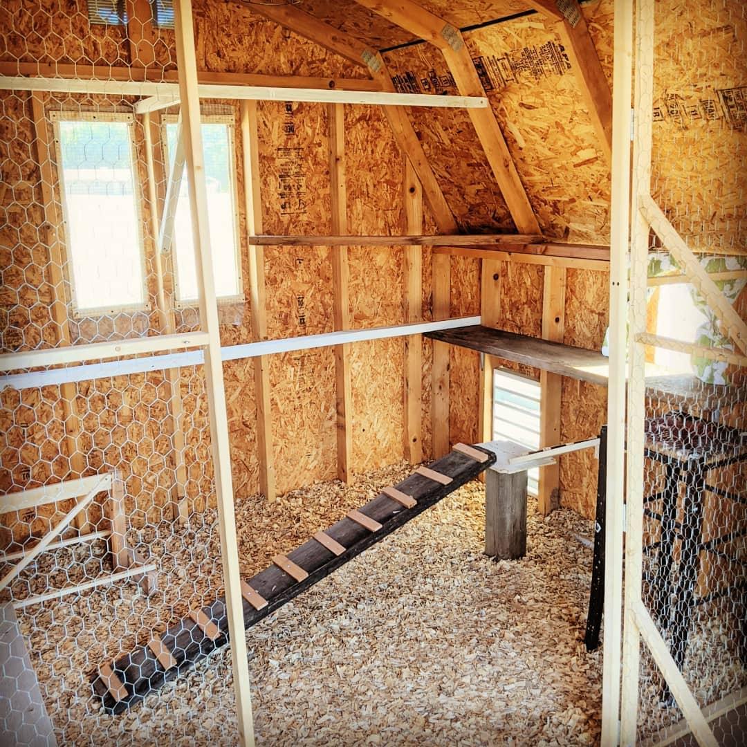 7767 Buckhorn Dr, Sanger, CA 93657