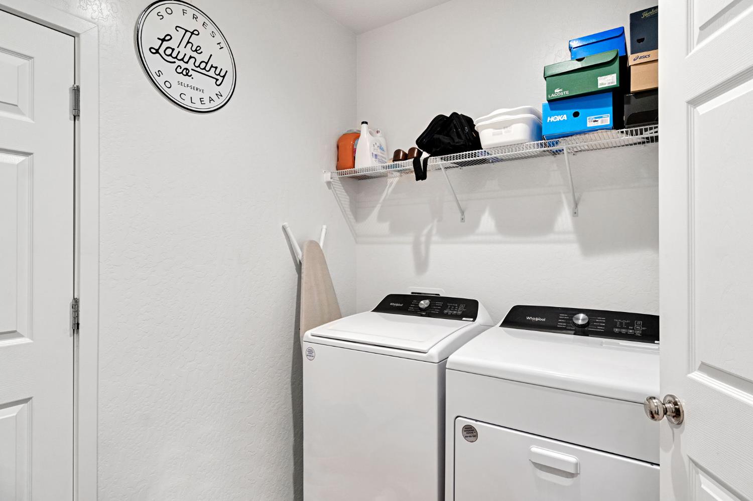 2481 N Pearwood Ave, Fresno, CA 93727