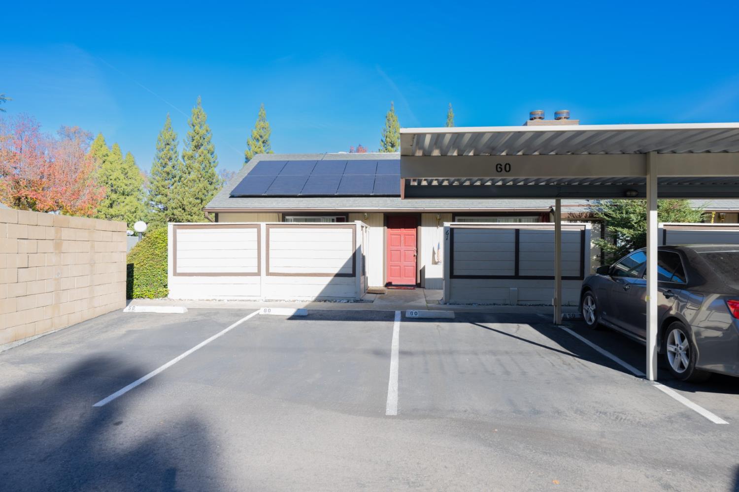 49400 River Park Rd #60, Oakhurst, CA 93644