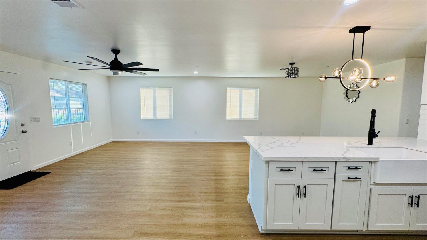 801 S Oleander Ave, Bakersfield, CA 93304