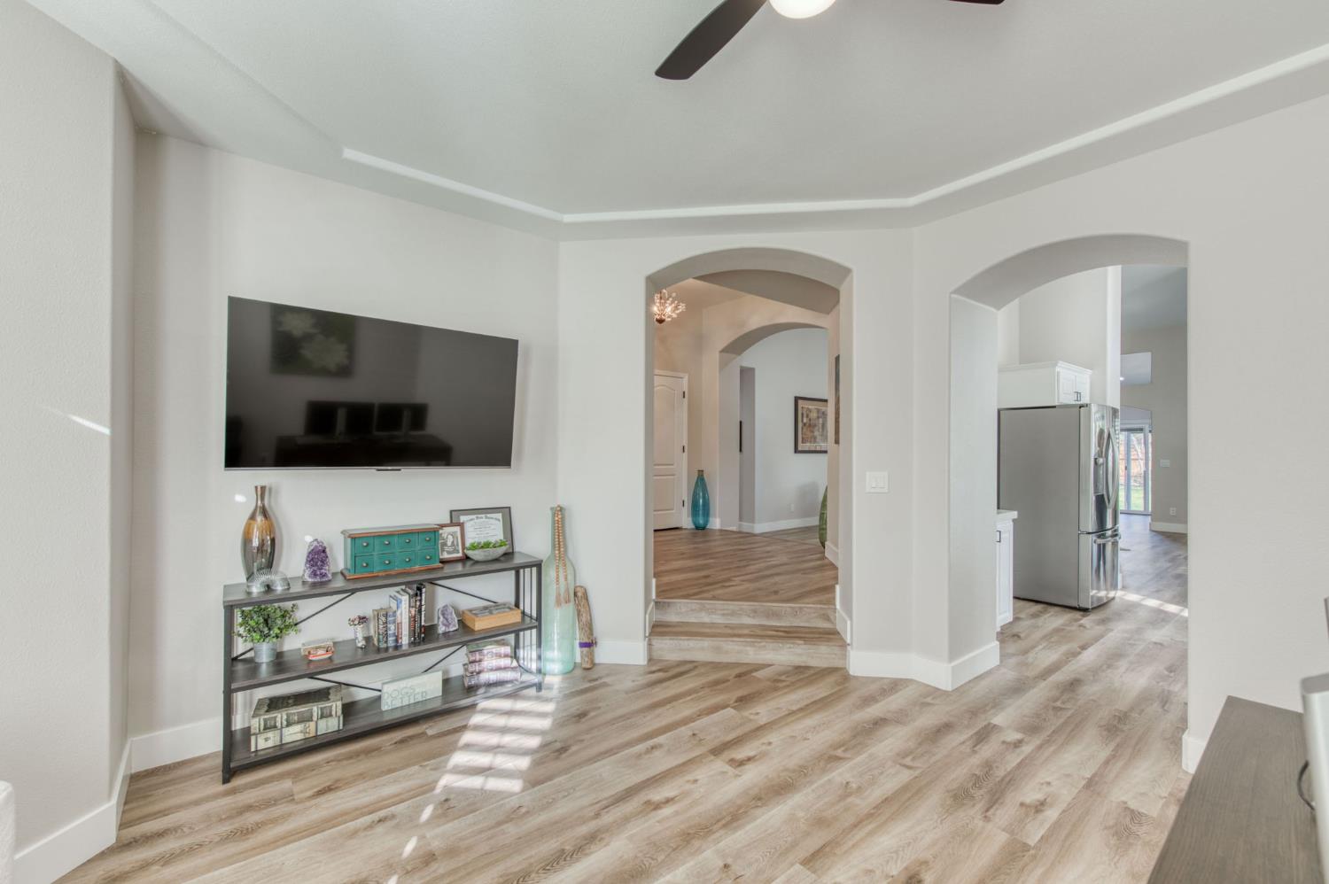 8540 N Talladega Way, Fresno, CA 93720