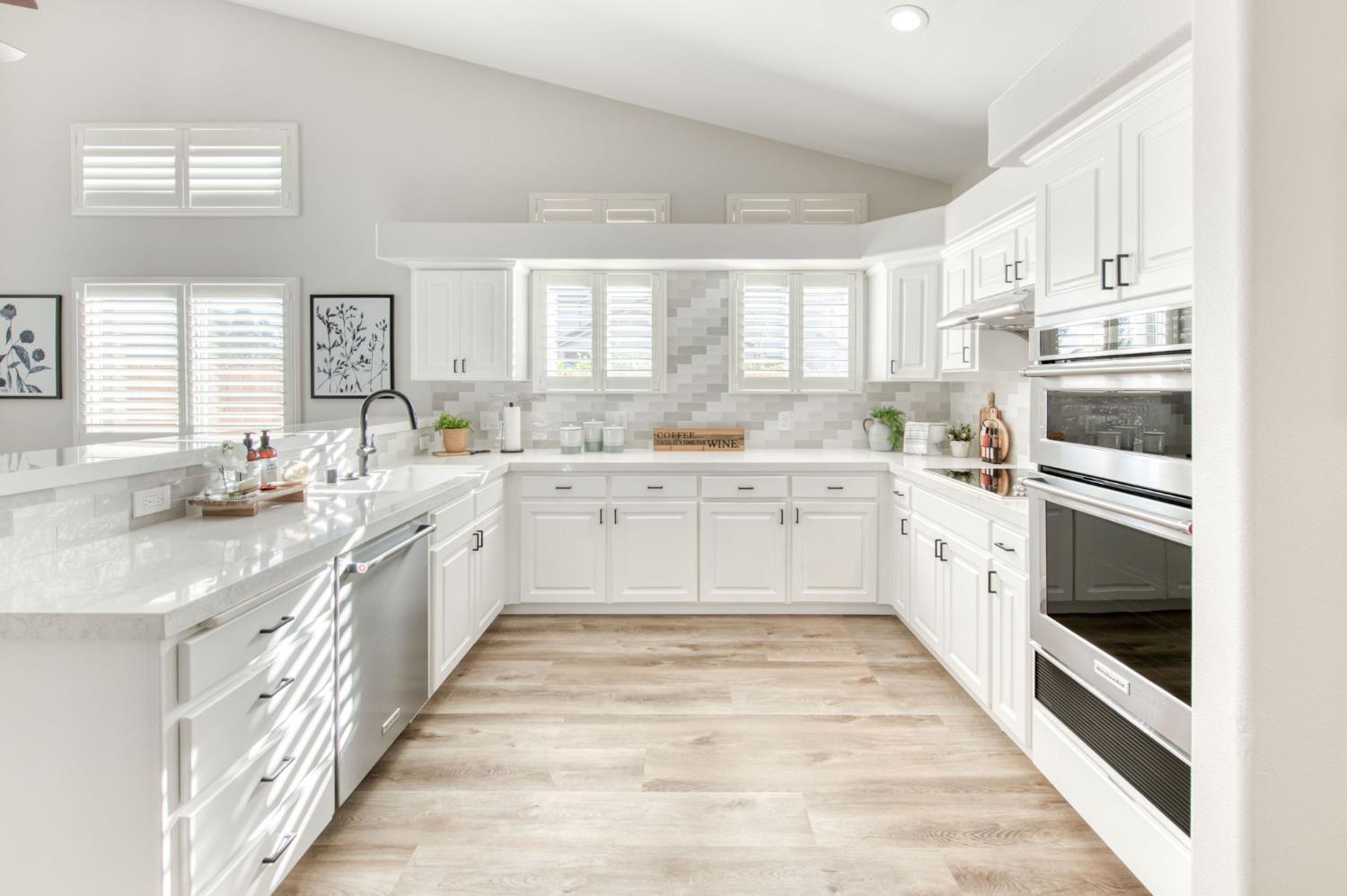 8540 N Talladega Way, Fresno, CA 93720