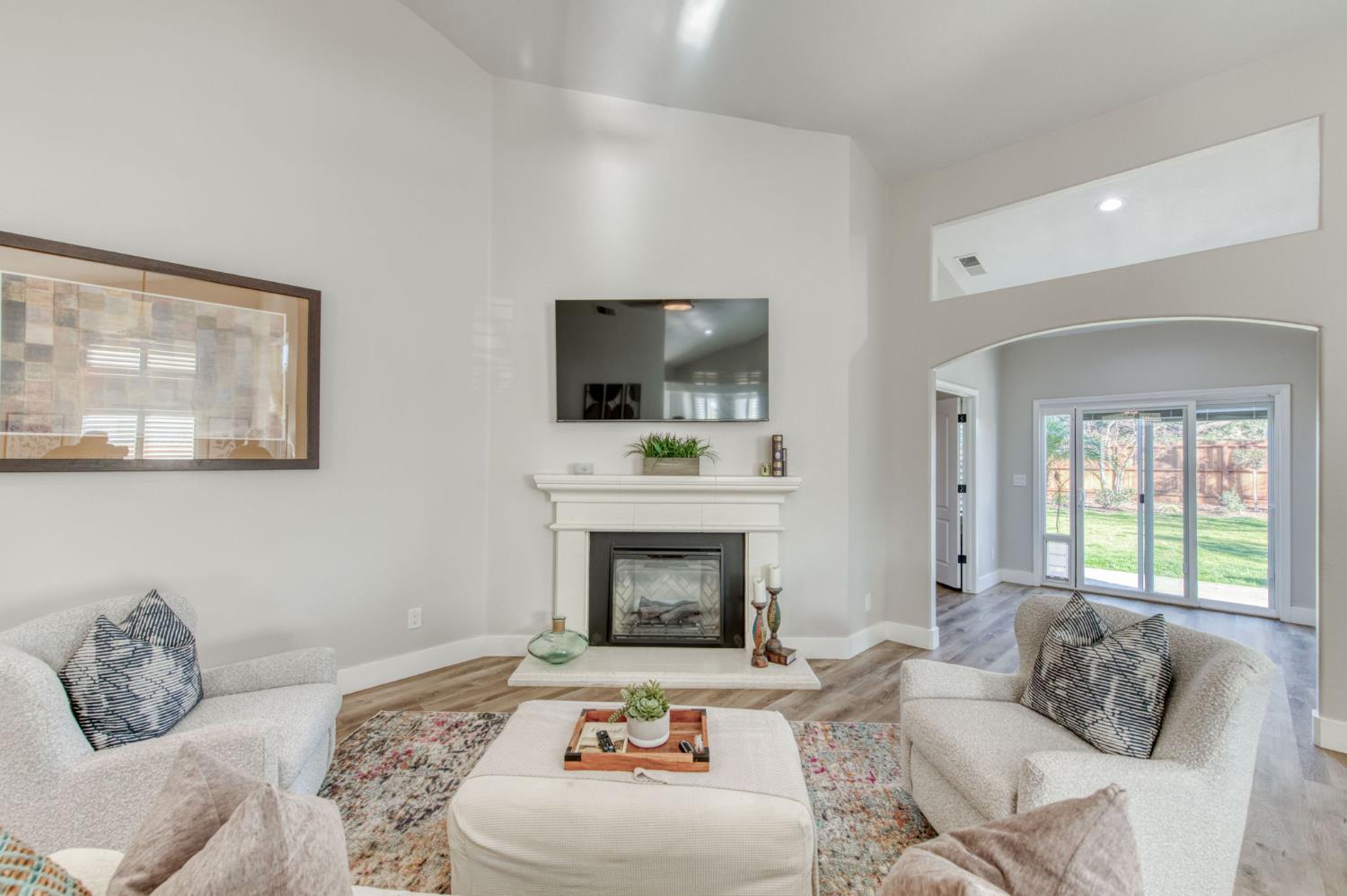 8540 N Talladega Way, Fresno, CA 93720