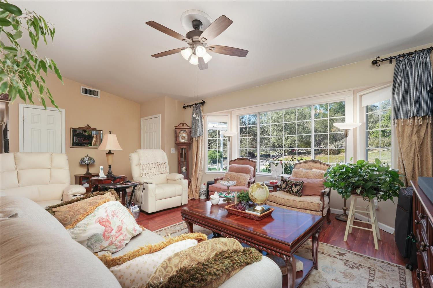 41322 Long Hollow Dr, Coarsegold, CA 93614