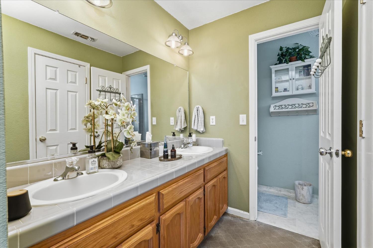 41322 Long Hollow Dr, Coarsegold, CA 93614