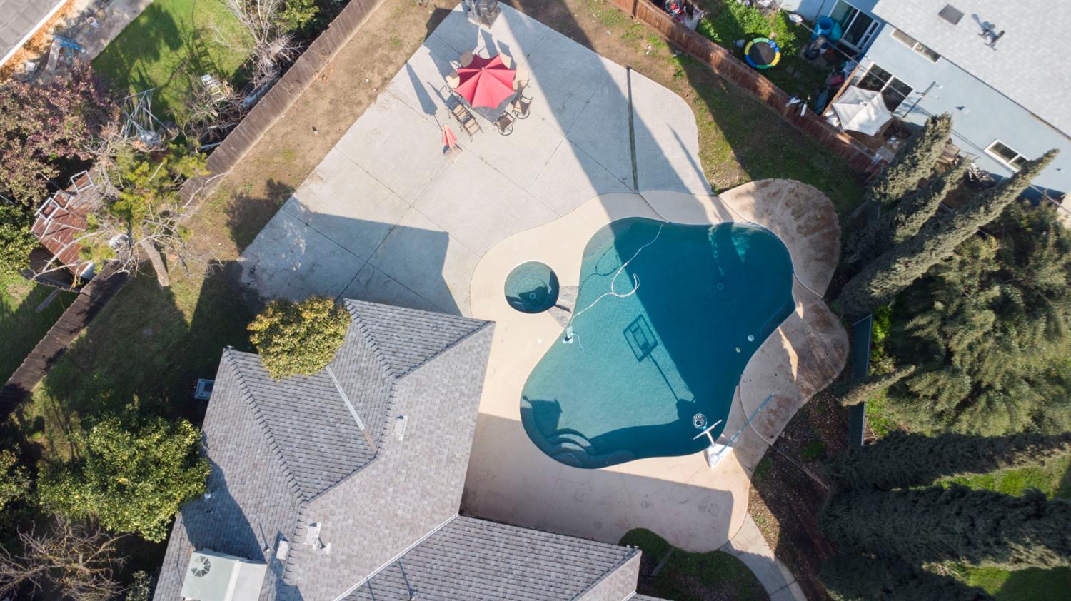 5693 E Madison Ave, Fresno, CA 93727