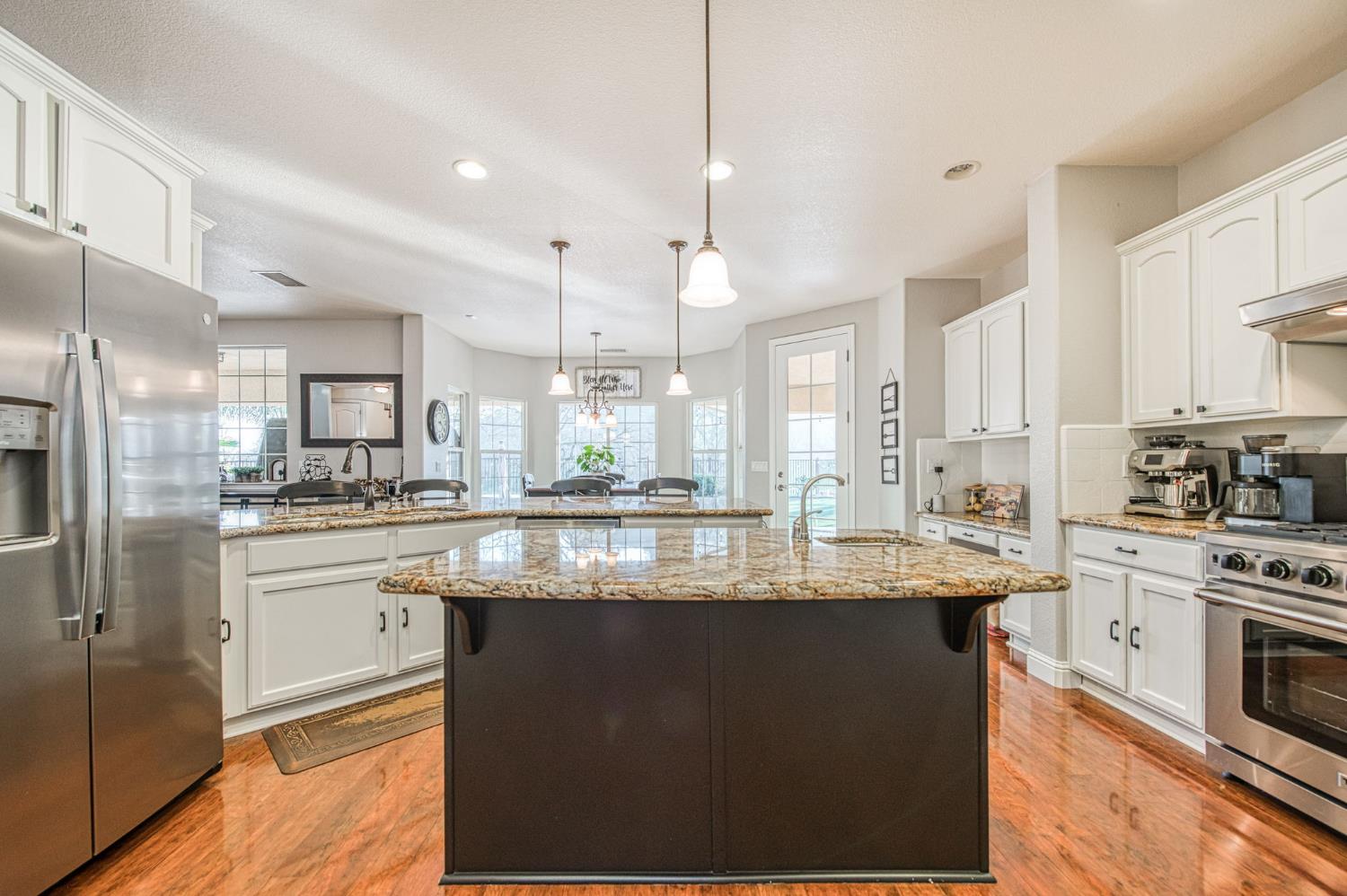 9855 Millerton Rd, Clovis, CA 93619