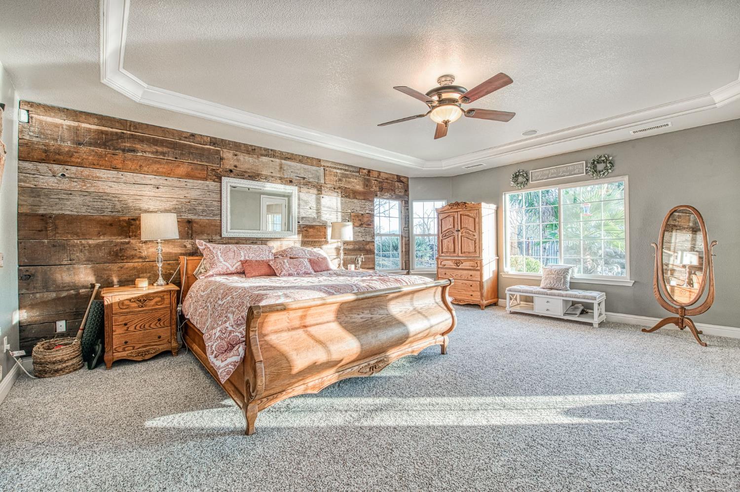 9855 Millerton Rd, Clovis, CA 93619