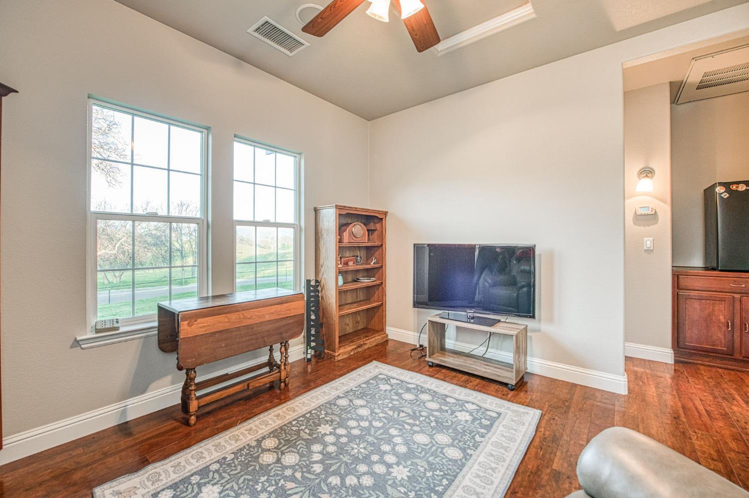 9855 Millerton Rd, Clovis, CA 93619