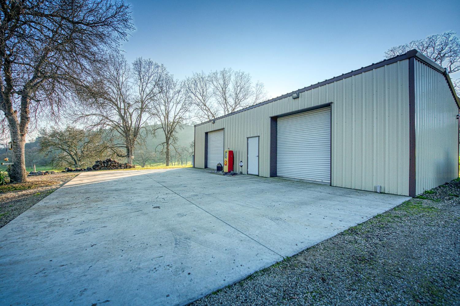 9855 Millerton Rd, Clovis, CA 93619