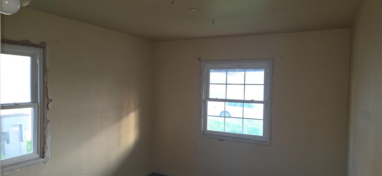 2315 E Santa Ana Ave, Fresno, CA 93726