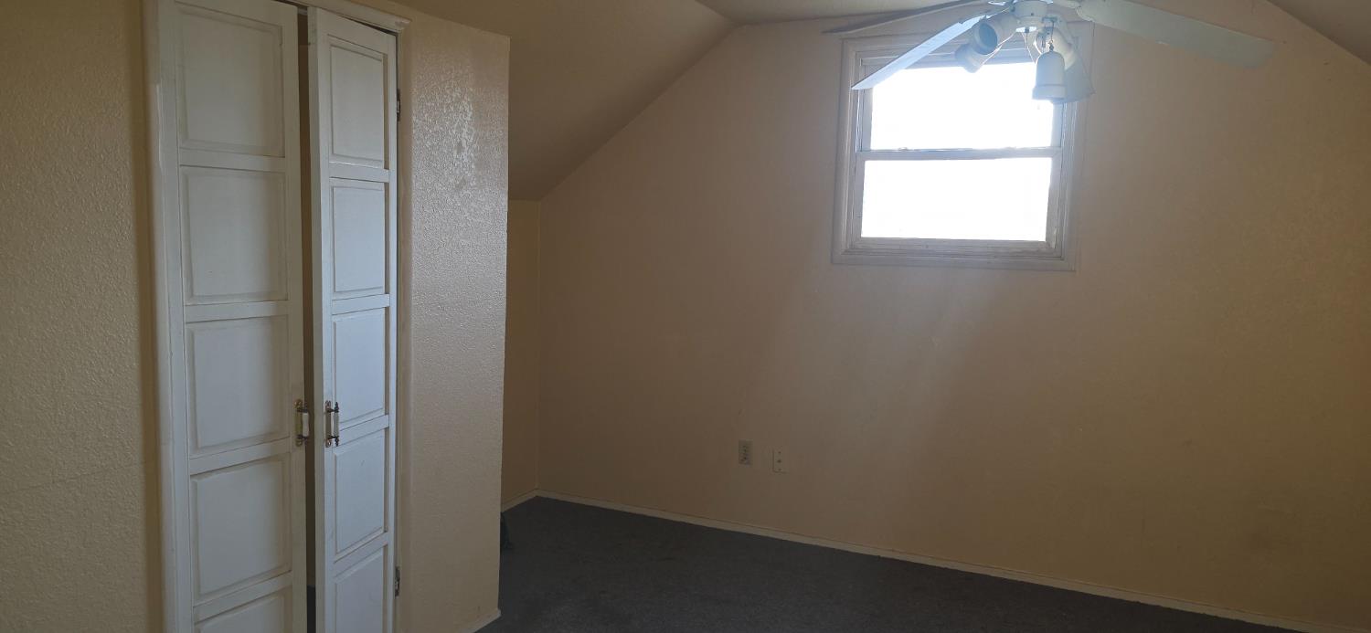 2315 E Santa Ana Ave, Fresno, CA 93726