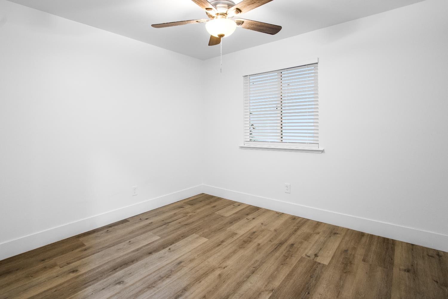 18421 Fairfield Dr, Madera, CA 93638