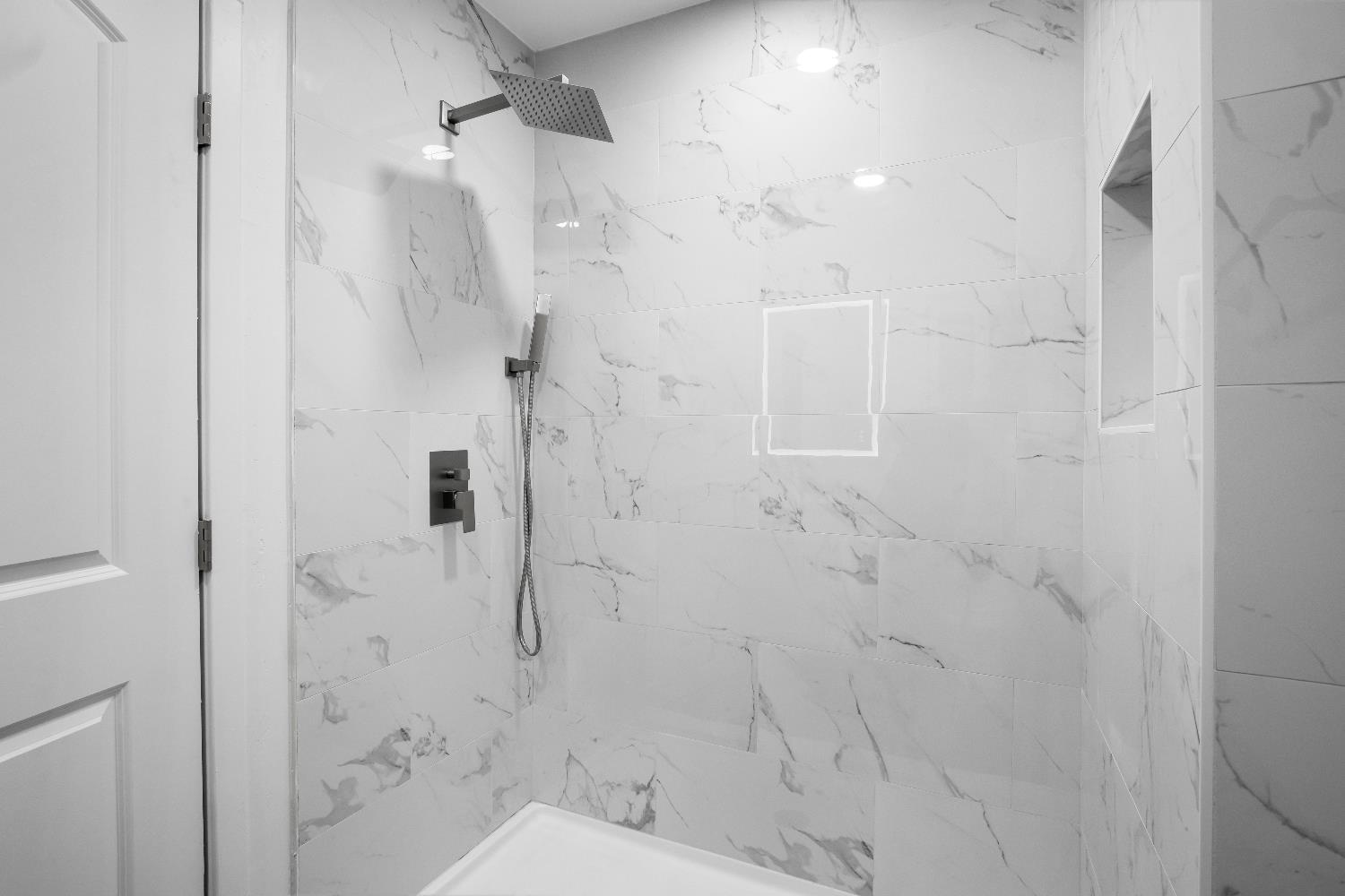 18421 Fairfield Dr, Madera, CA 93638