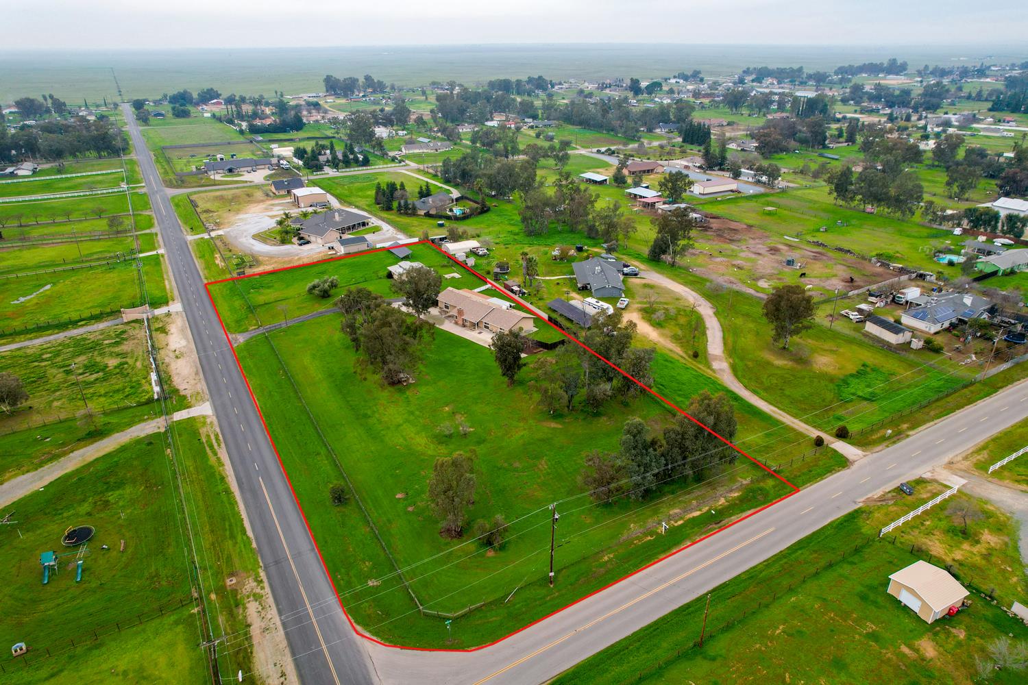 16026 Karen Rd, Madera, CA 93636