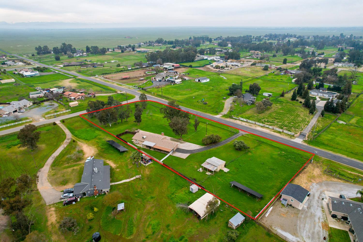 16026 Karen Rd, Madera, CA 93636