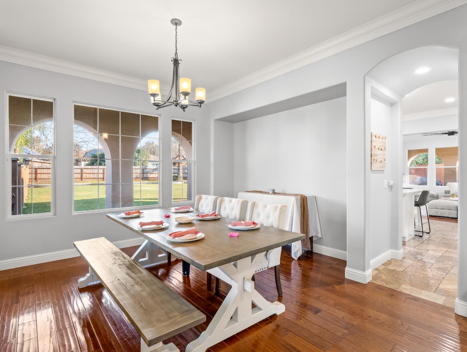 1152 Lester Ave, Clovis, CA 93619