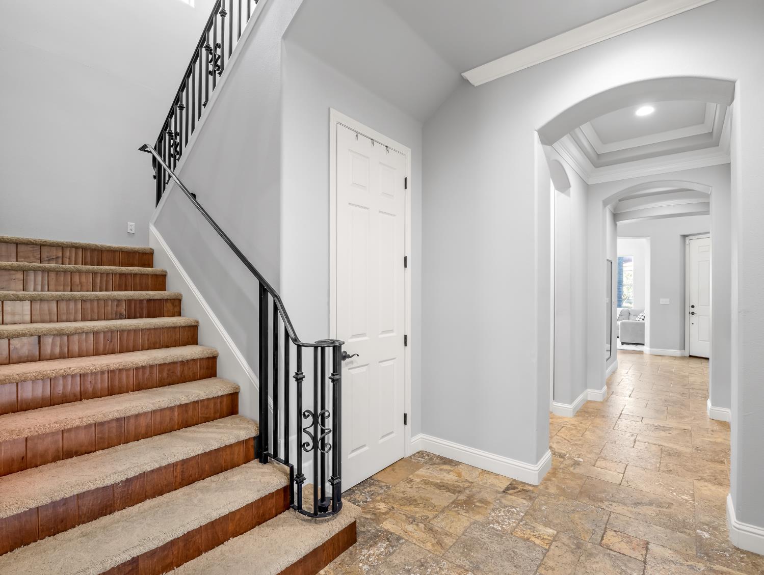 1152 Lester Ave, Clovis, CA 93619