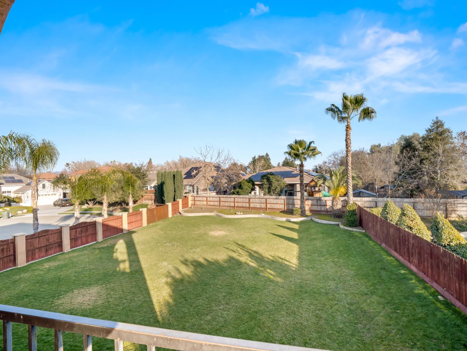 1152 Lester Ave, Clovis, CA 93619