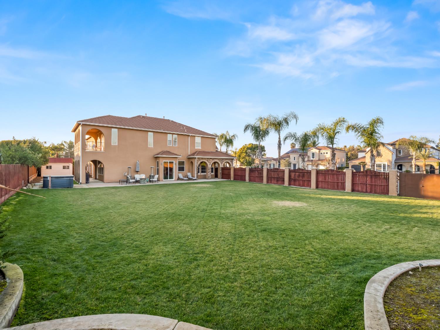 1152 Lester Ave, Clovis, CA 93619