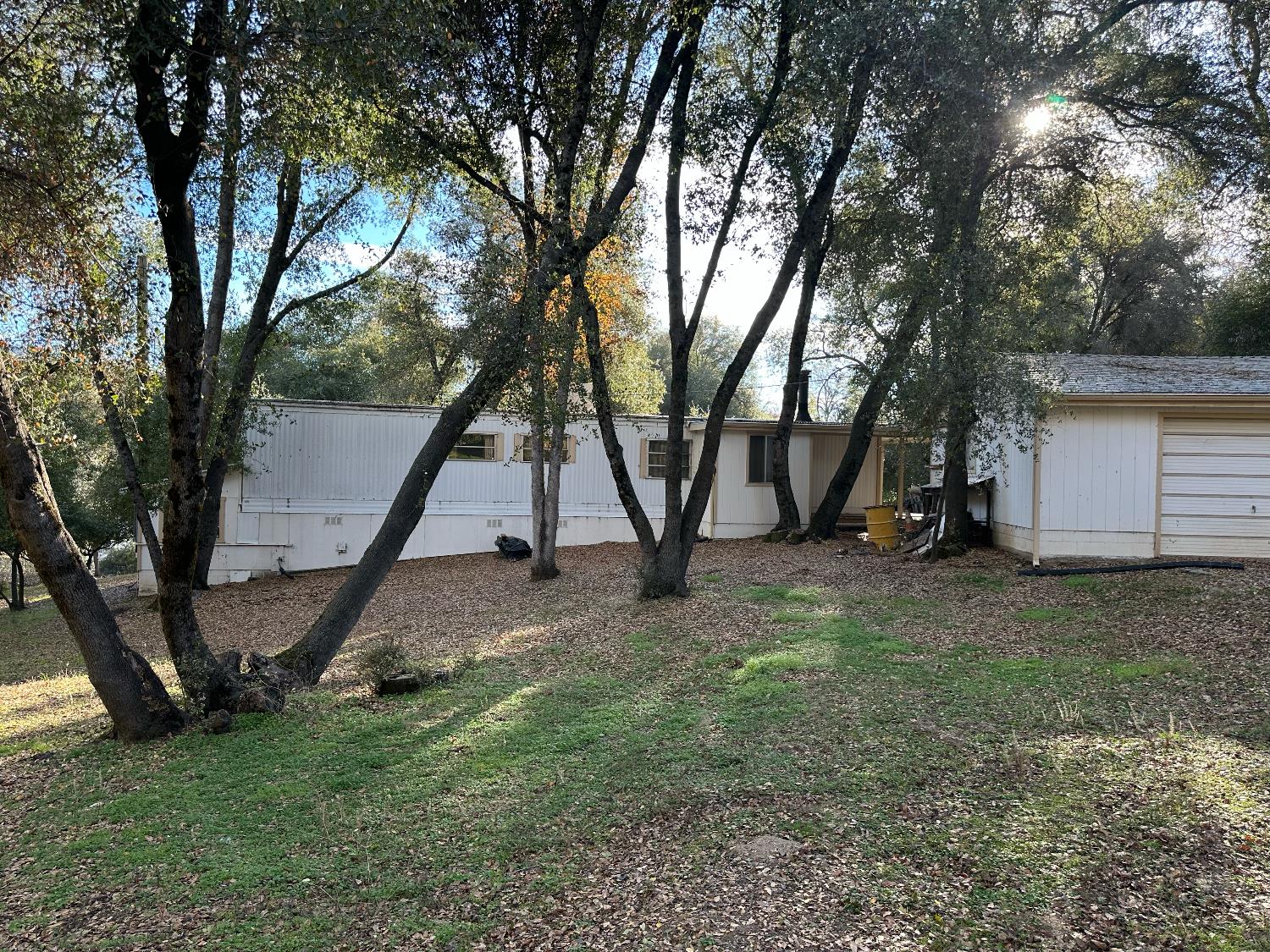 40653 Hodges Hill Dr, Oakhurst, CA 93644