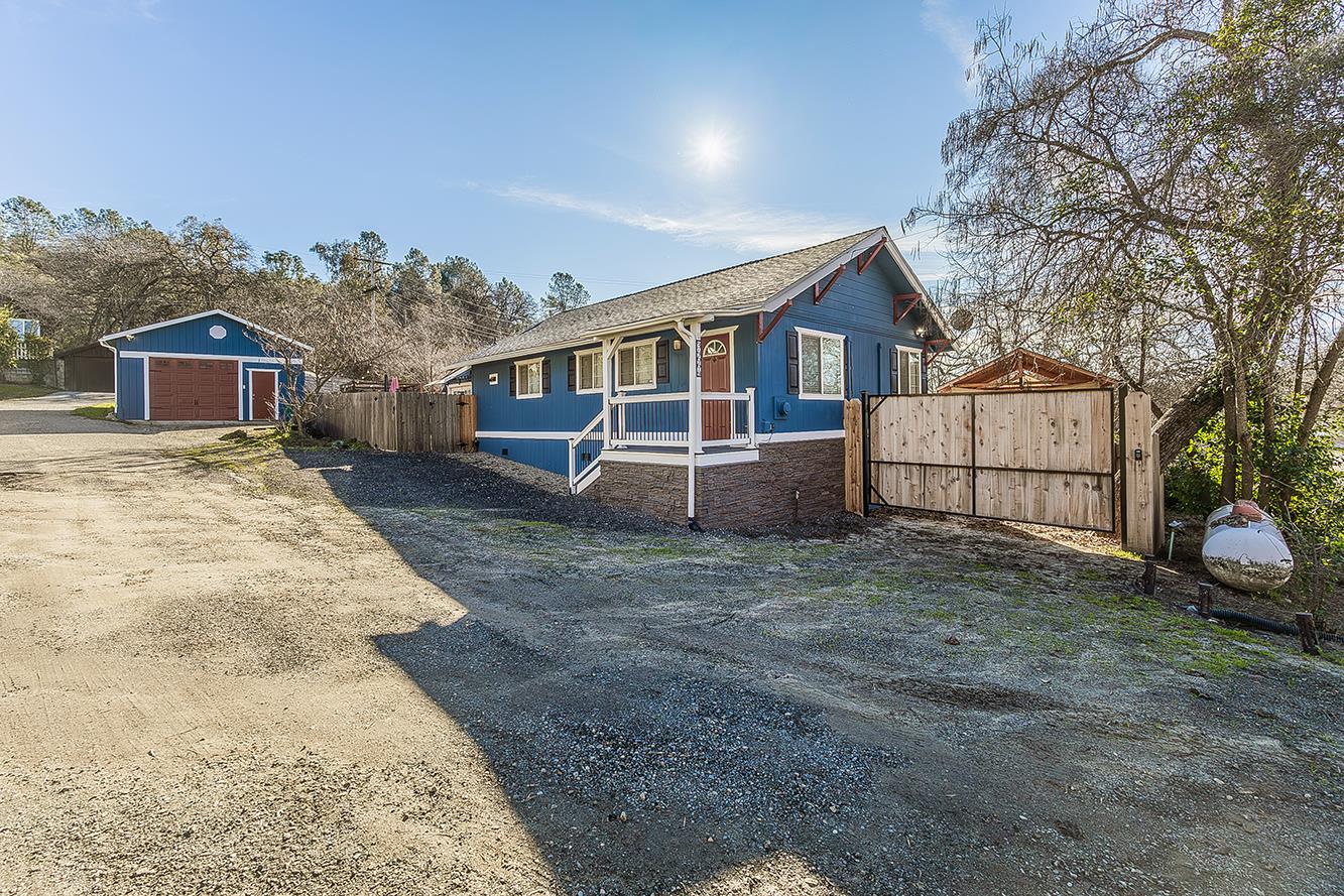 34664 Wilson Rd, Auberry, CA 93602