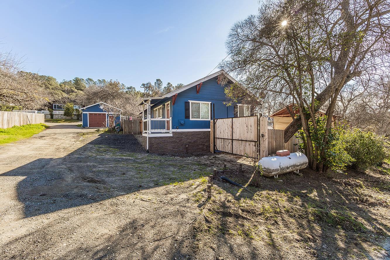 34664 Wilson Rd, Auberry, CA 93602