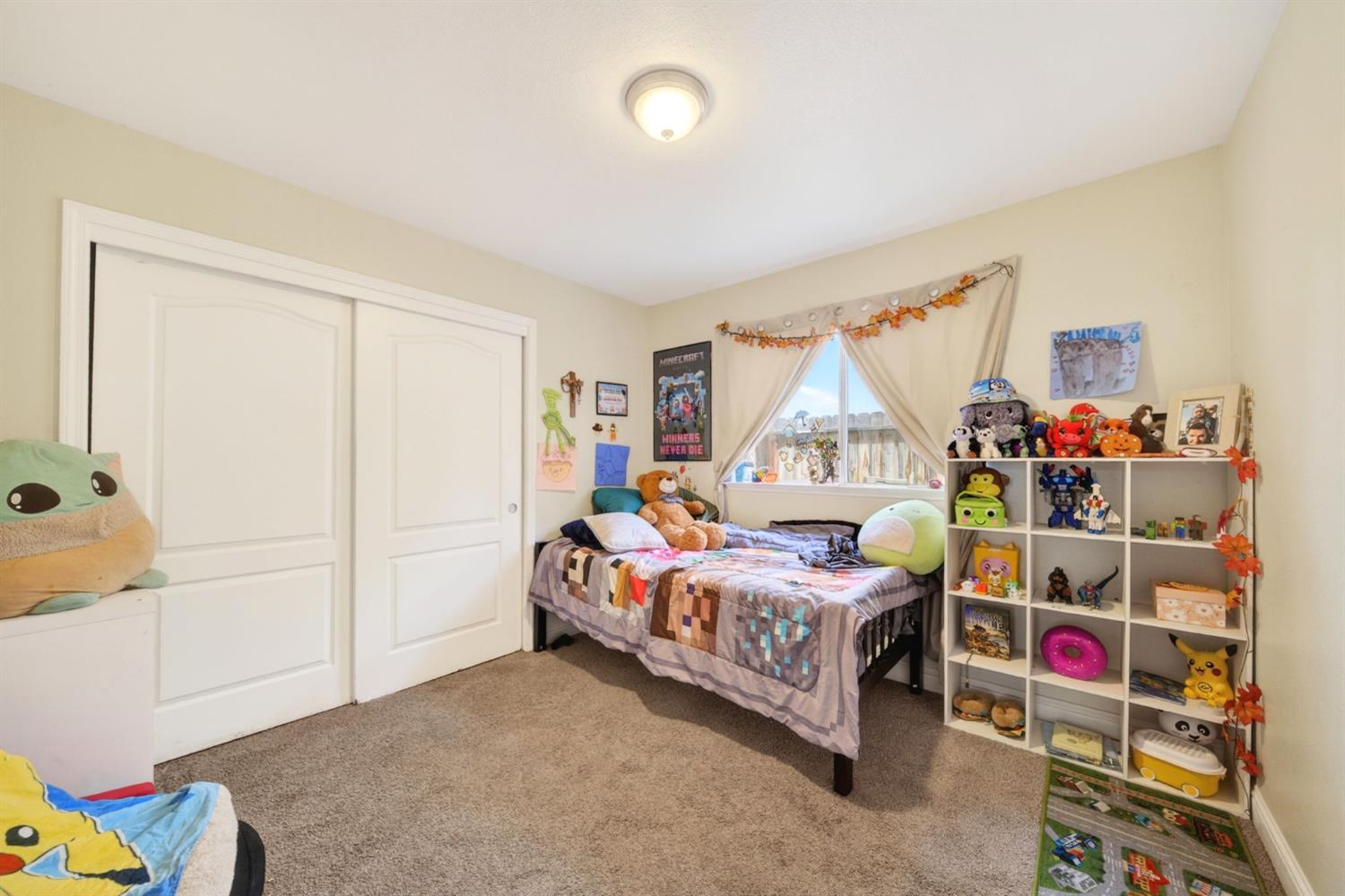 914 Garland Ave, Clovis, CA 93612