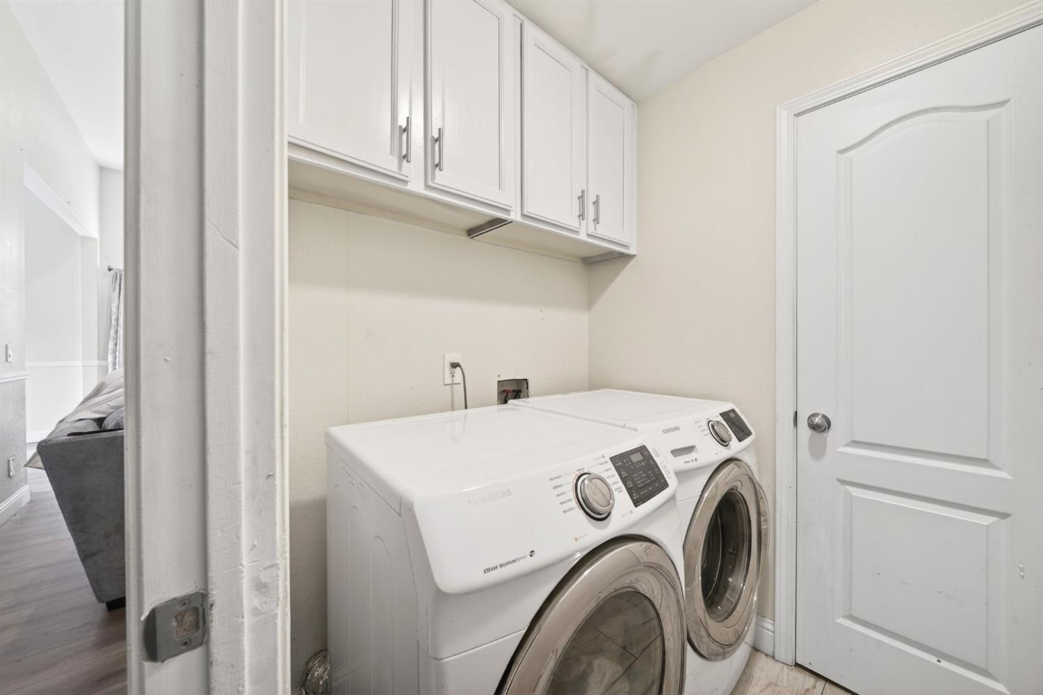 914 Garland Ave, Clovis, CA 93612