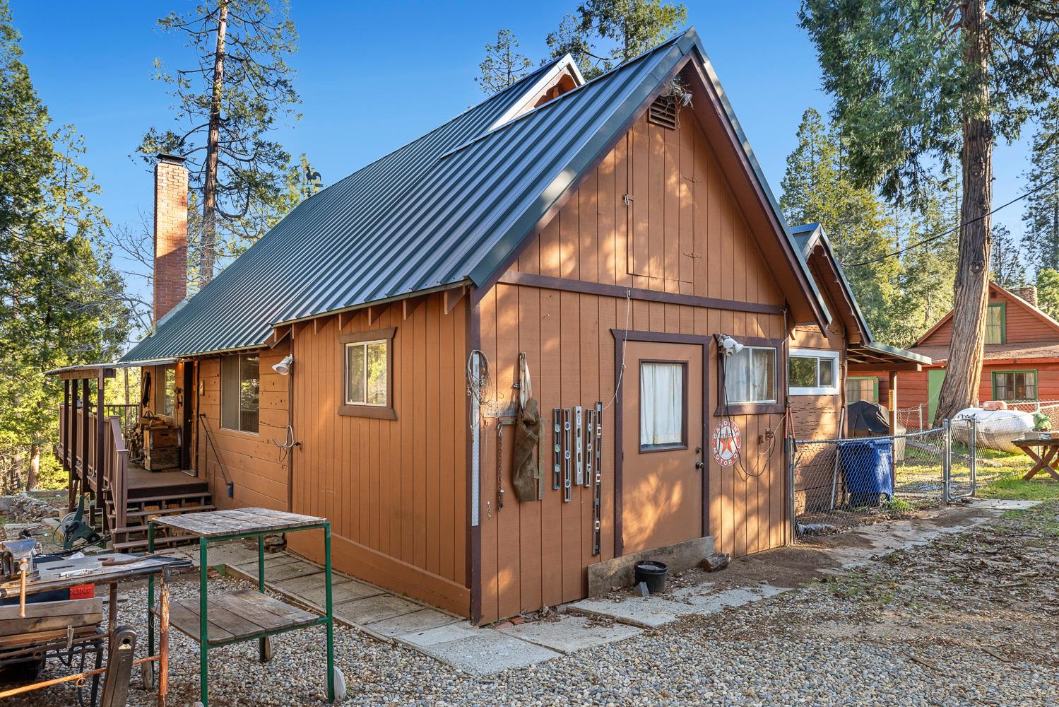 41722 Merriman Ln, Auberry, CA 93602