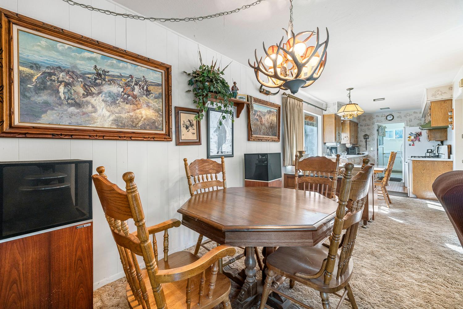 41722 Merriman Ln, Auberry, CA 93602