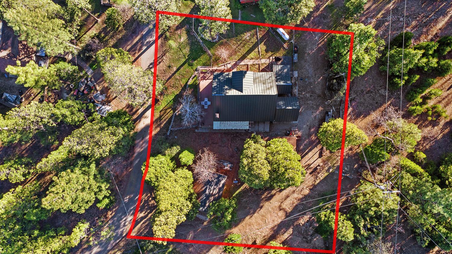 41722 Merriman Ln, Auberry, CA 93602