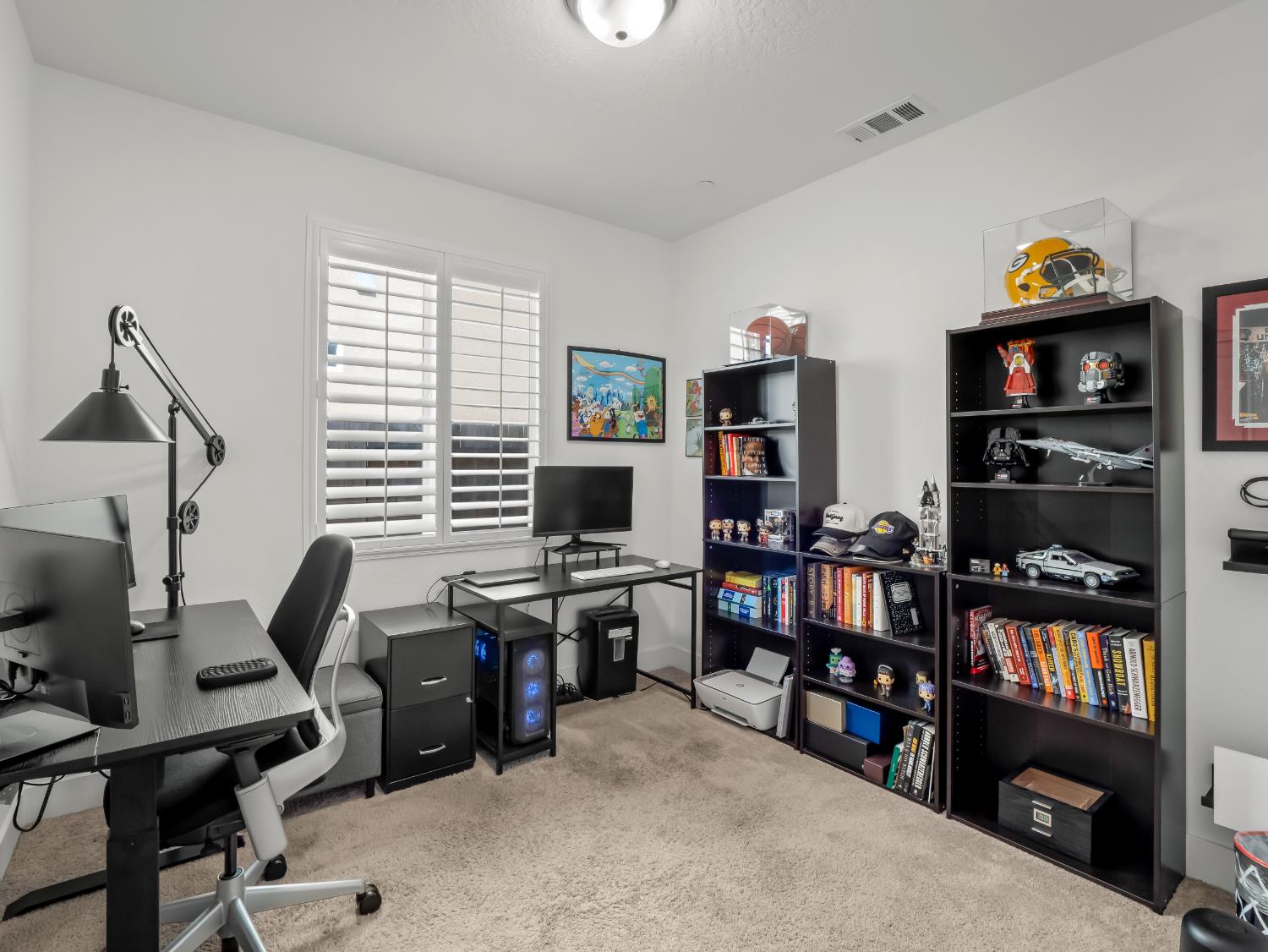 551 Talus Way S, Madera, CA 93636