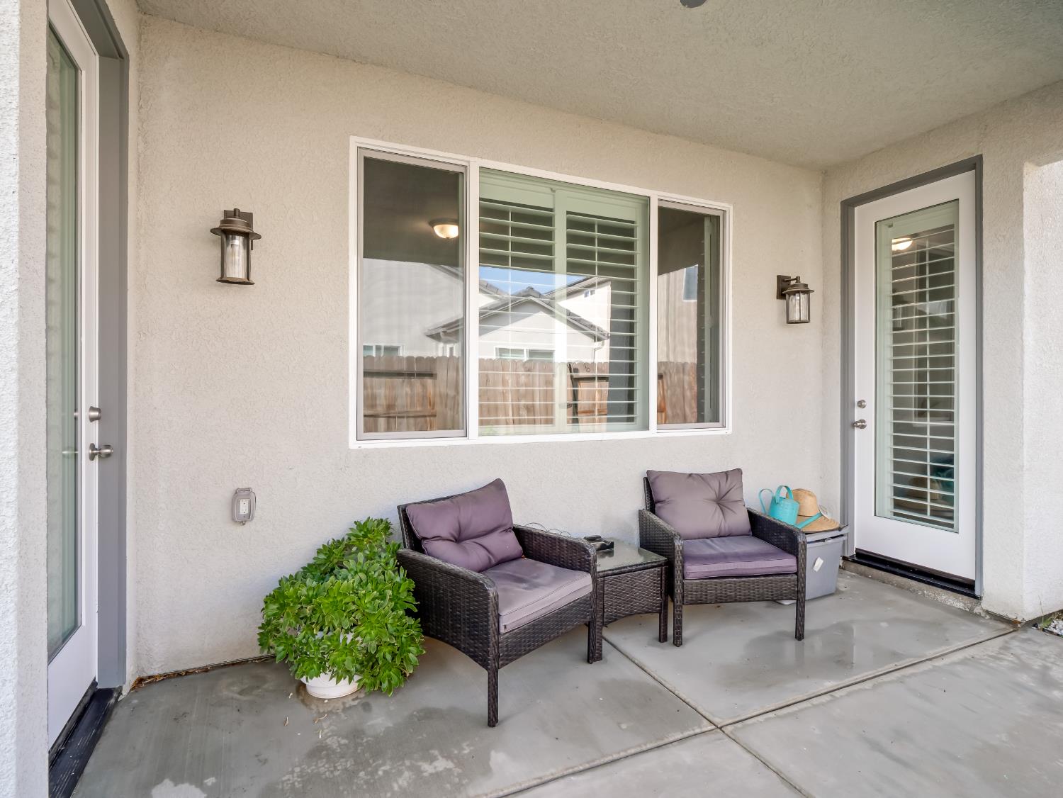 551 Talus Way S, Madera, CA 93636