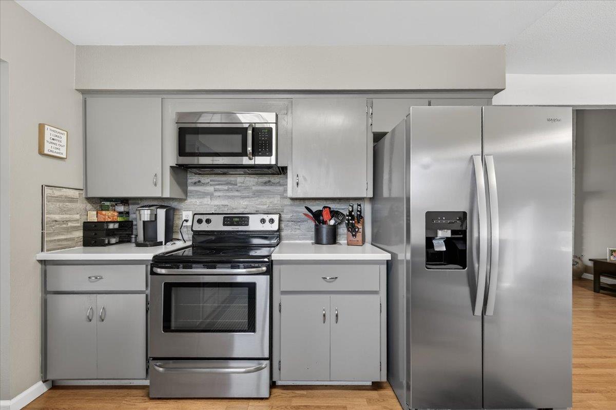 1506 Robinwood Ave, Clovis, CA 93611