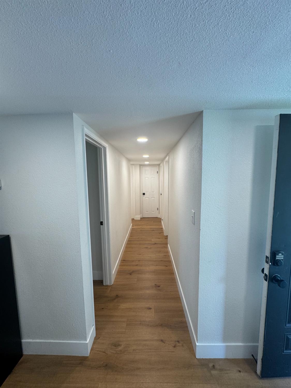 4755 N Sharon Ave, Fresno, CA 93704