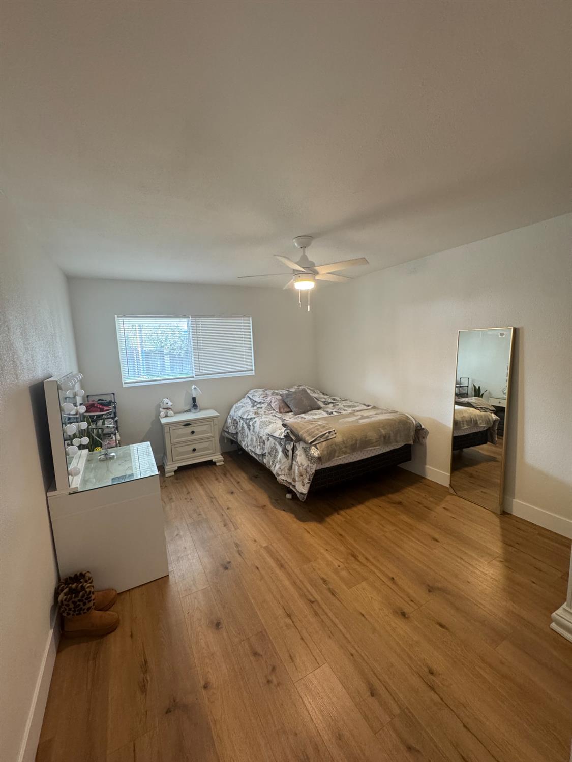 4755 N Sharon Ave, Fresno, CA 93704