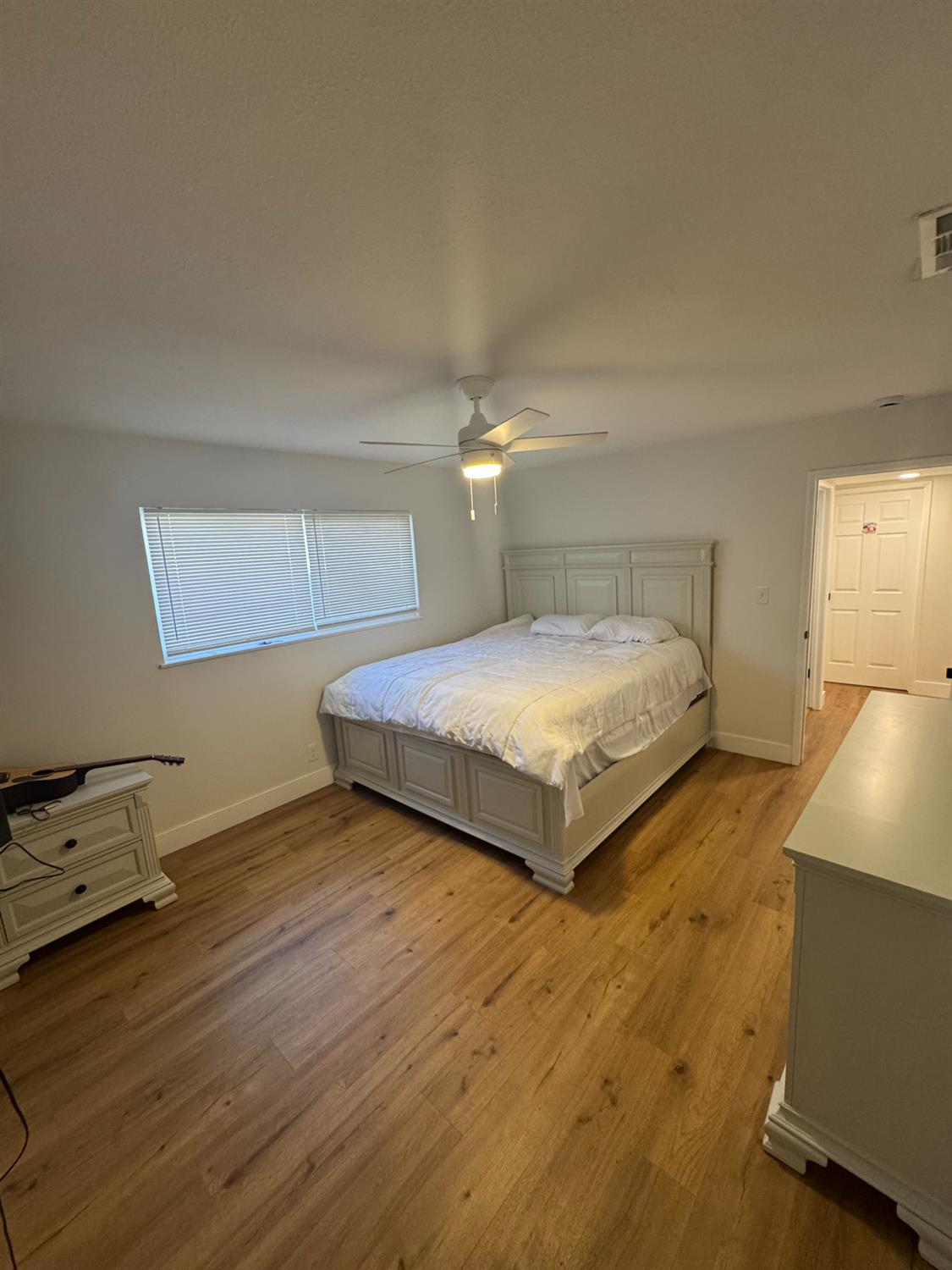 4755 N Sharon Ave, Fresno, CA 93704