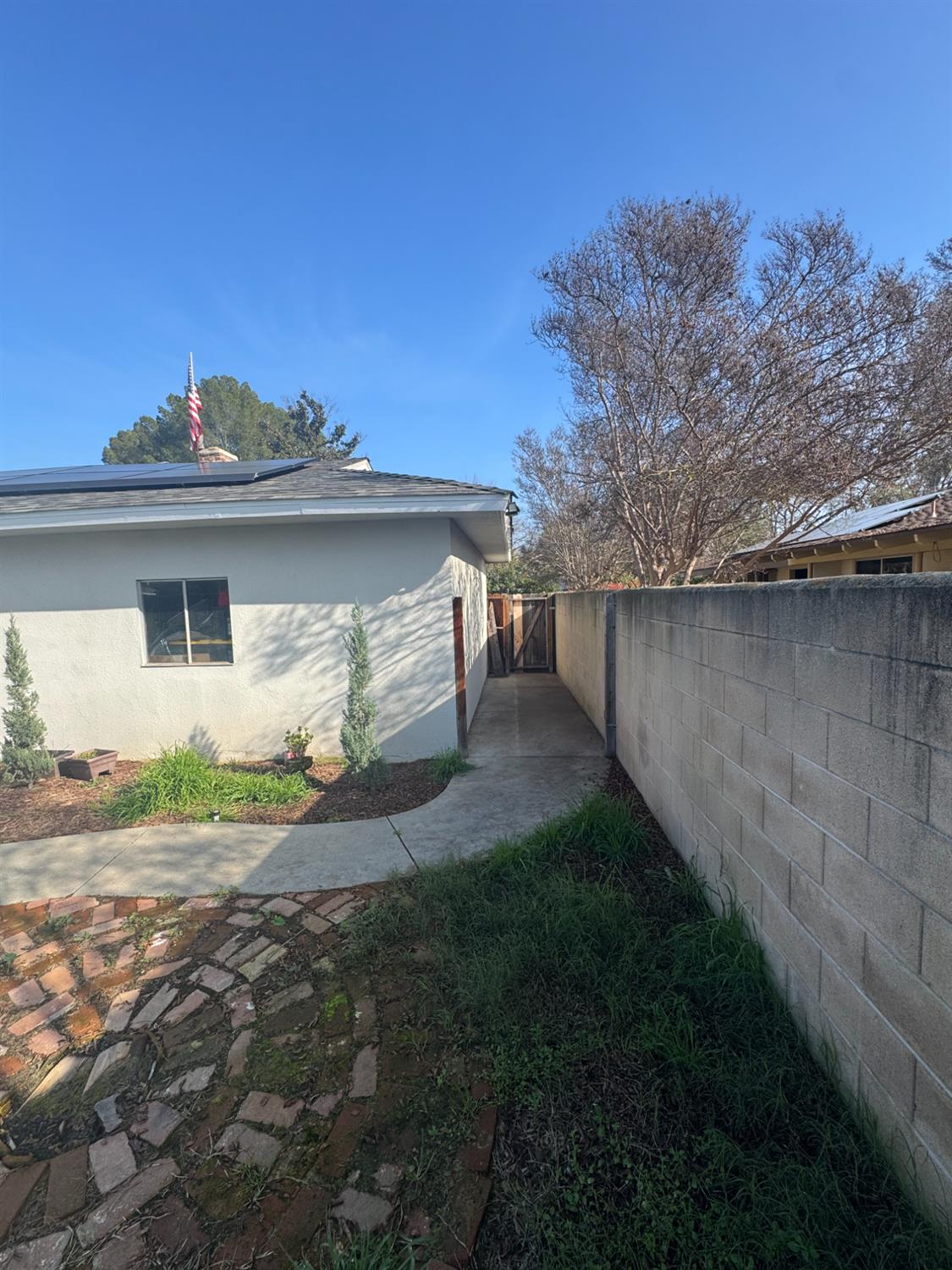 4755 N Sharon Ave, Fresno, CA 93704