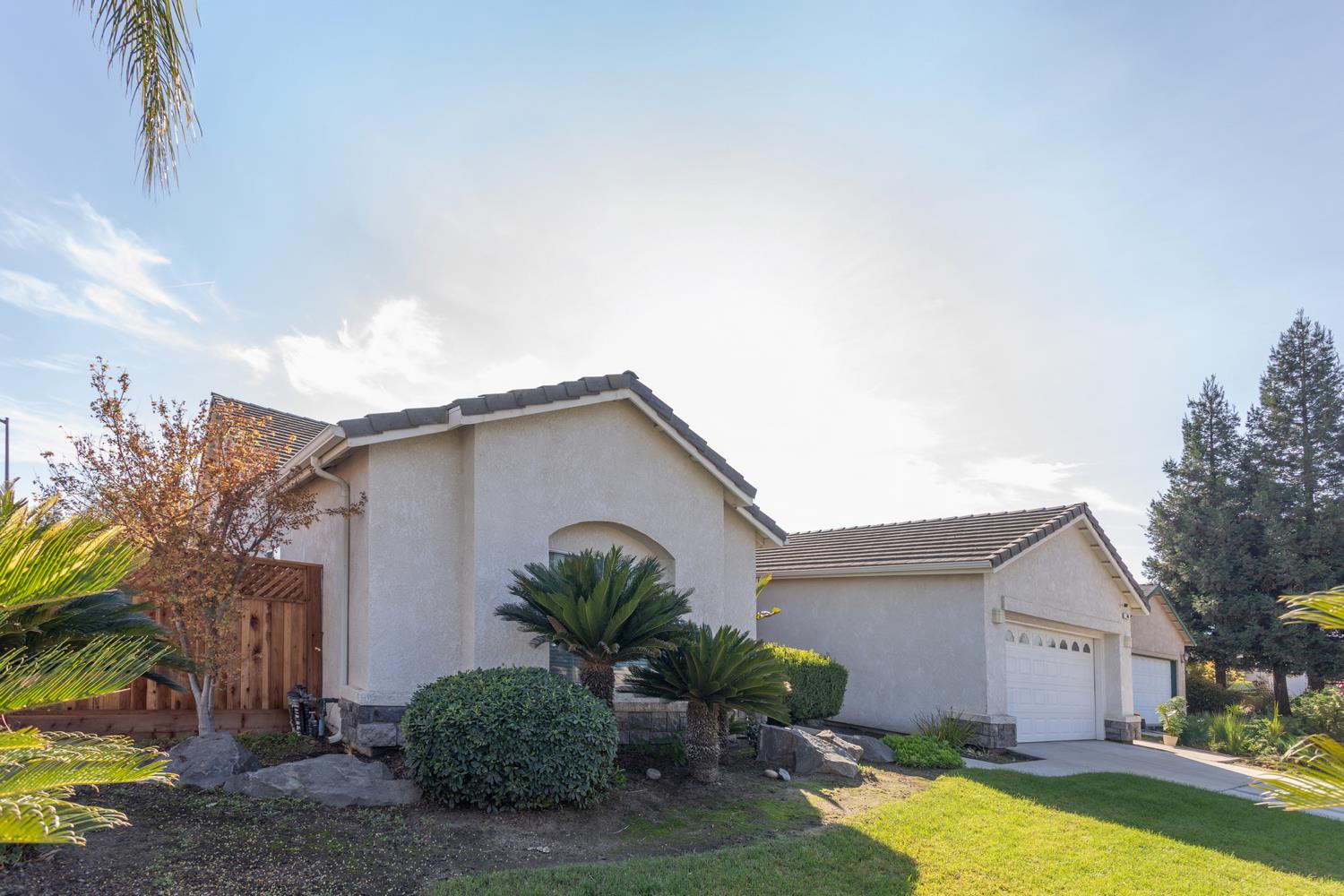 586 0 W Lindquist St, Kingsburg, CA 93631