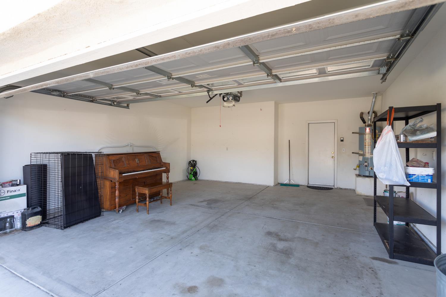 586 0 W Lindquist St, Kingsburg, CA 93631