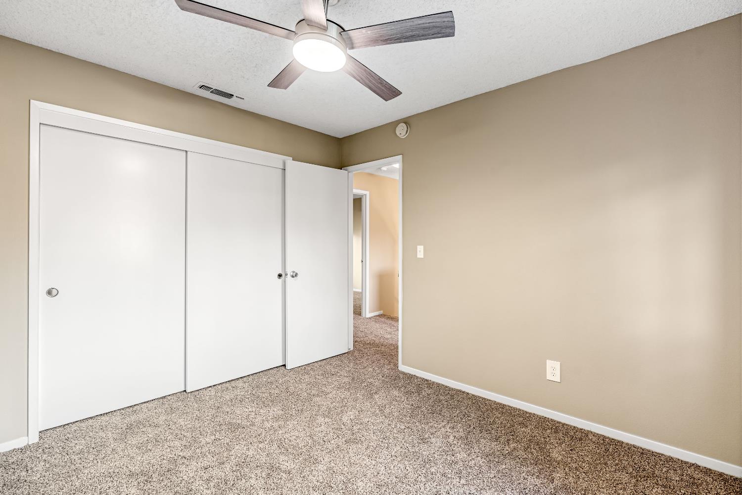 8665 N Cedar Ave #156, Fresno, CA 93720