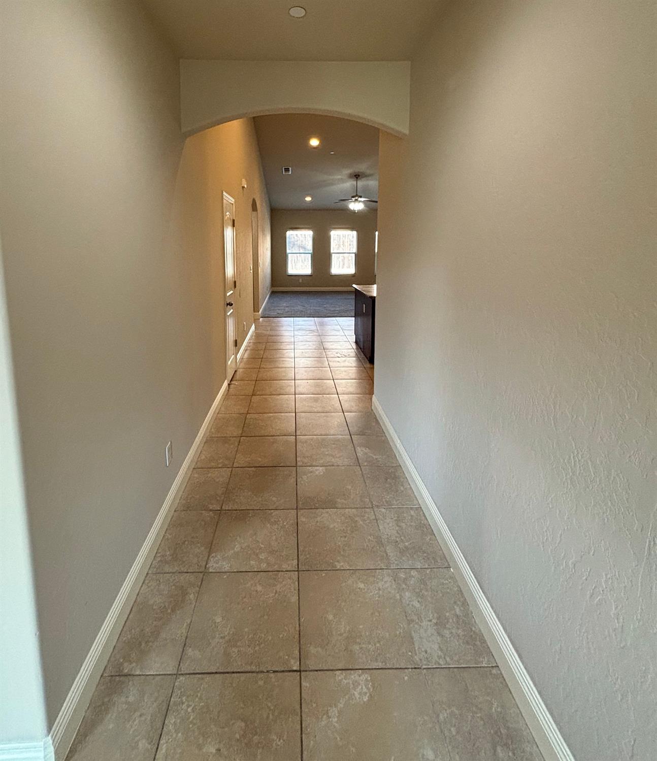 6235 E Pontiac Way, Fresno, CA 93727