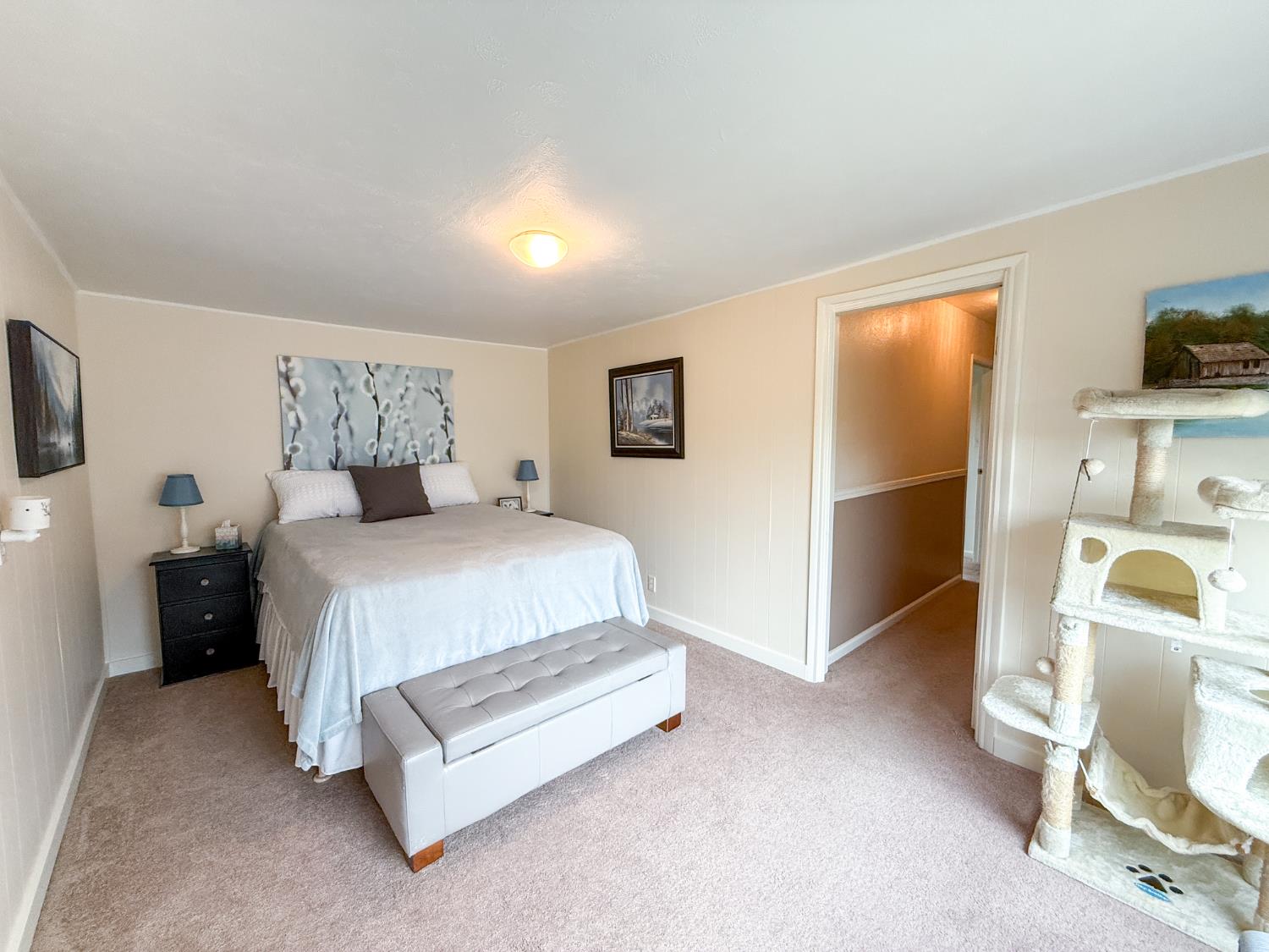 674 Wallis Ave, Gustine, CA 95340