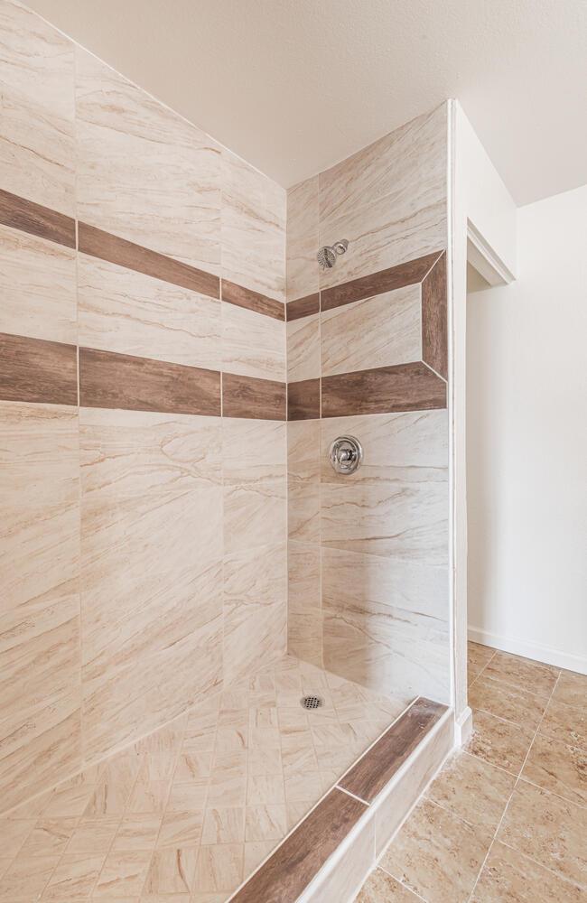 5181 E Olive Ave #121, Fresno, CA 93727