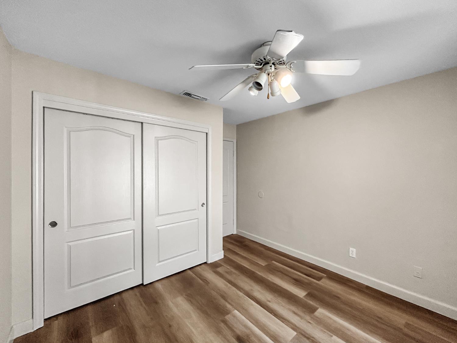 8534 N Meridian Ave, Fresno, CA 93720